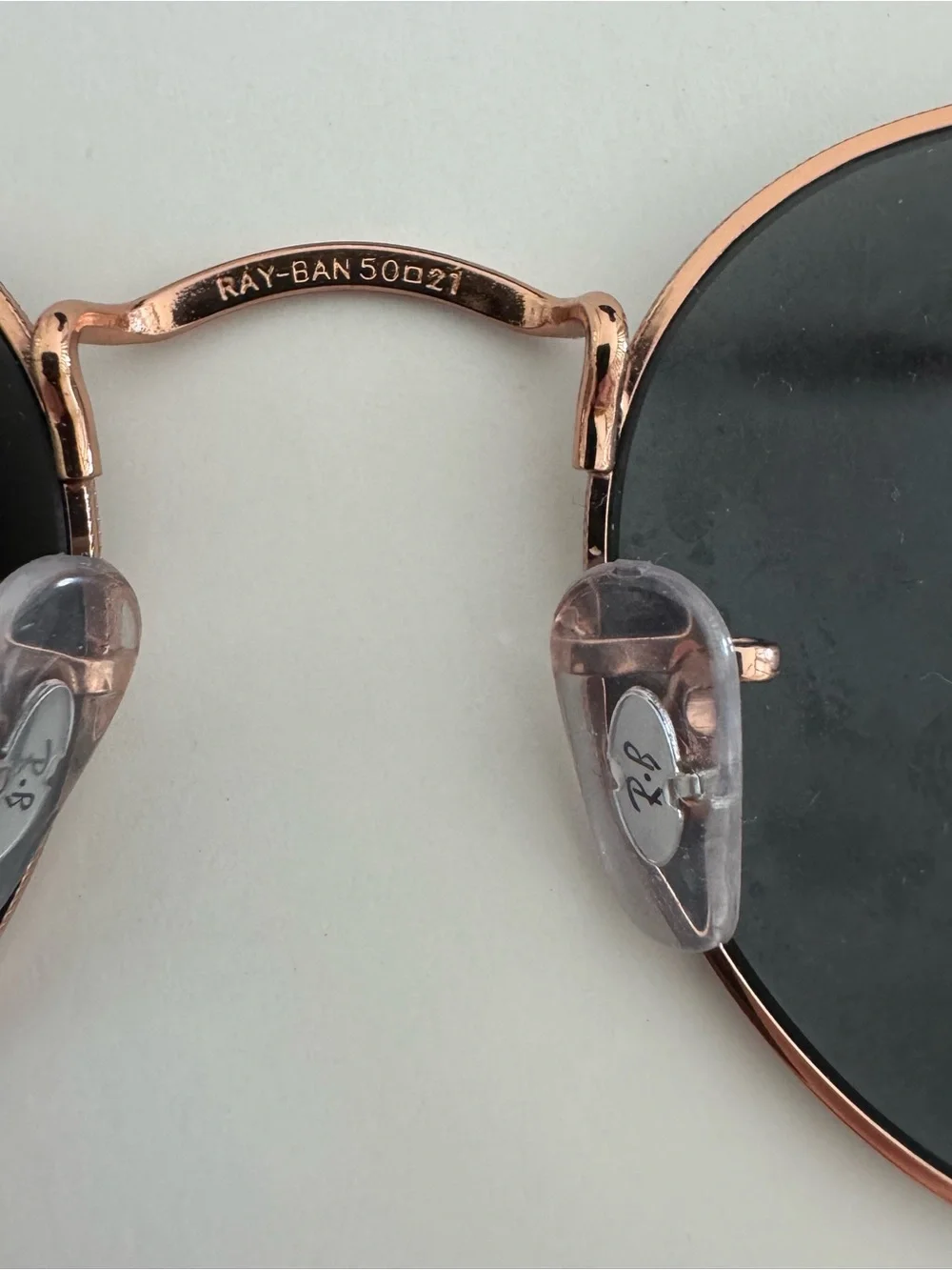 Ray-Ban Women's Round Metal Sunglasses in Rose Gold and Black RB 3447